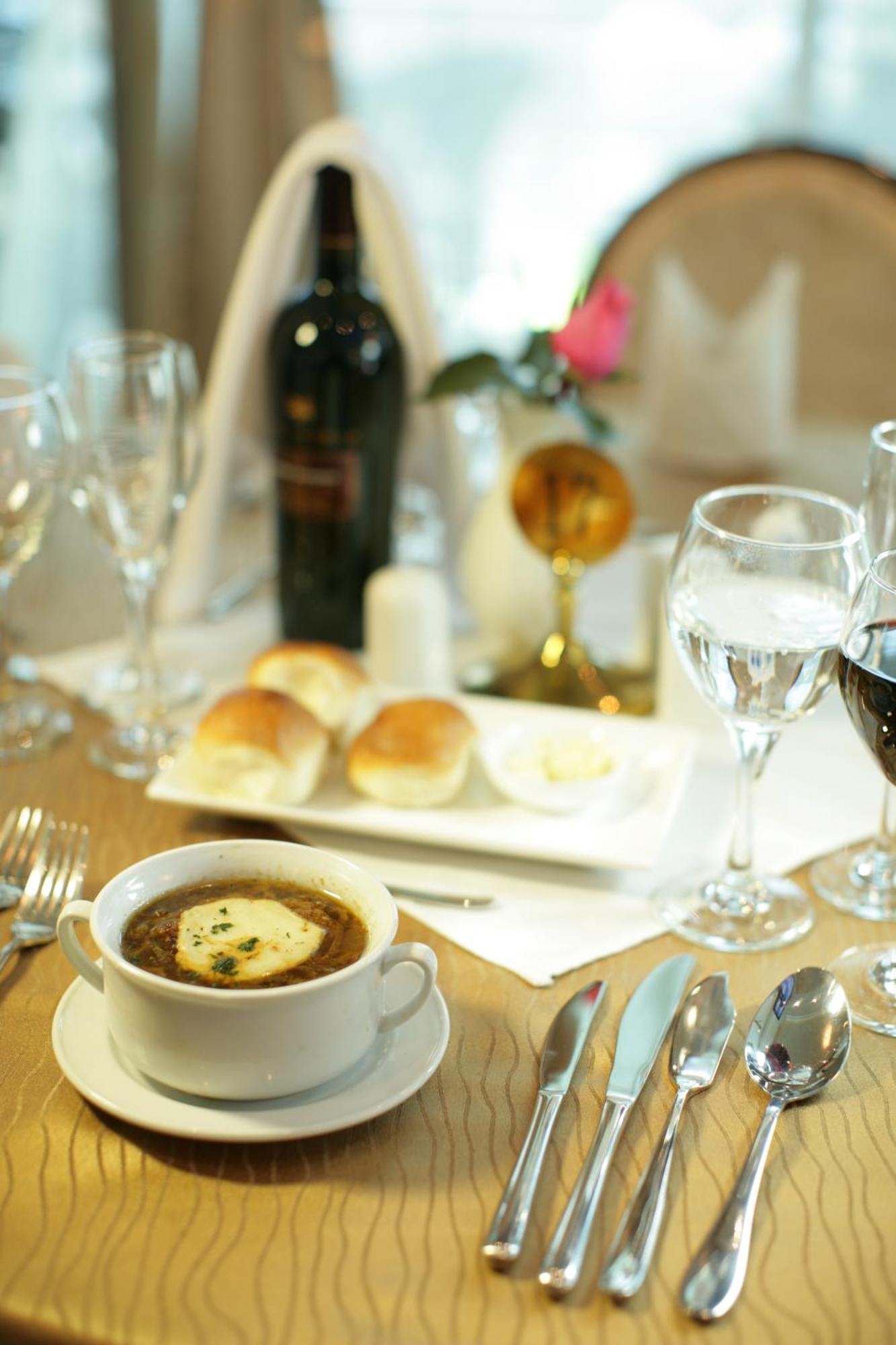 Friendship International Hotel Адис Абеба Екстериор снимка