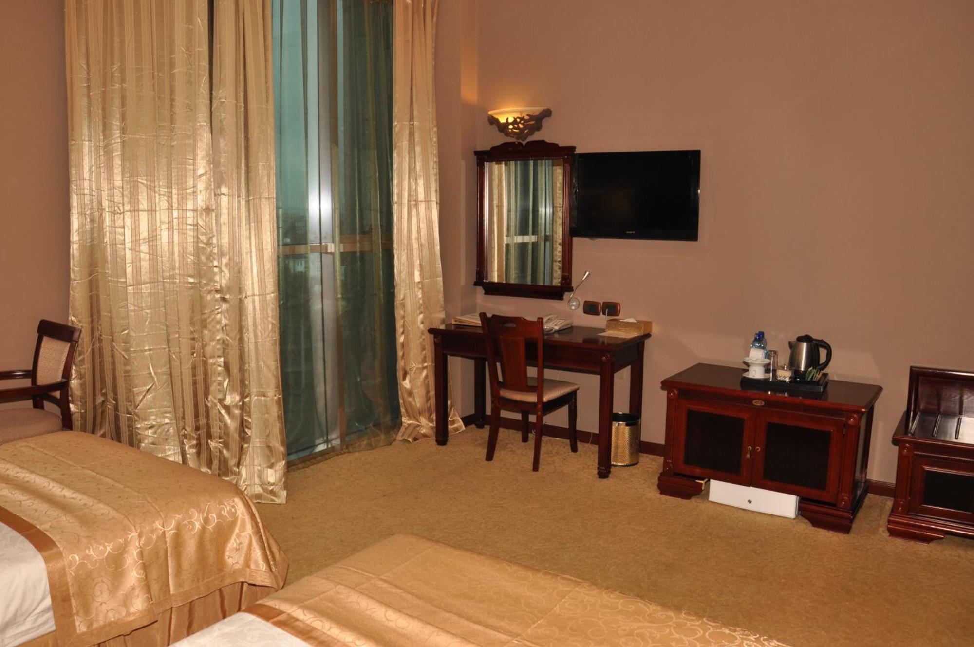 Friendship International Hotel Адис Абеба Стая снимка